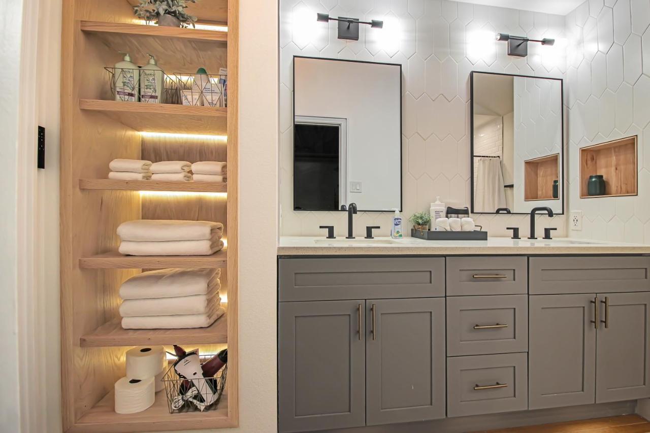 Open Airy Custom Designed Home - 2Kings - Sleeps 14 هيوستن المظهر الخارجي الصورة