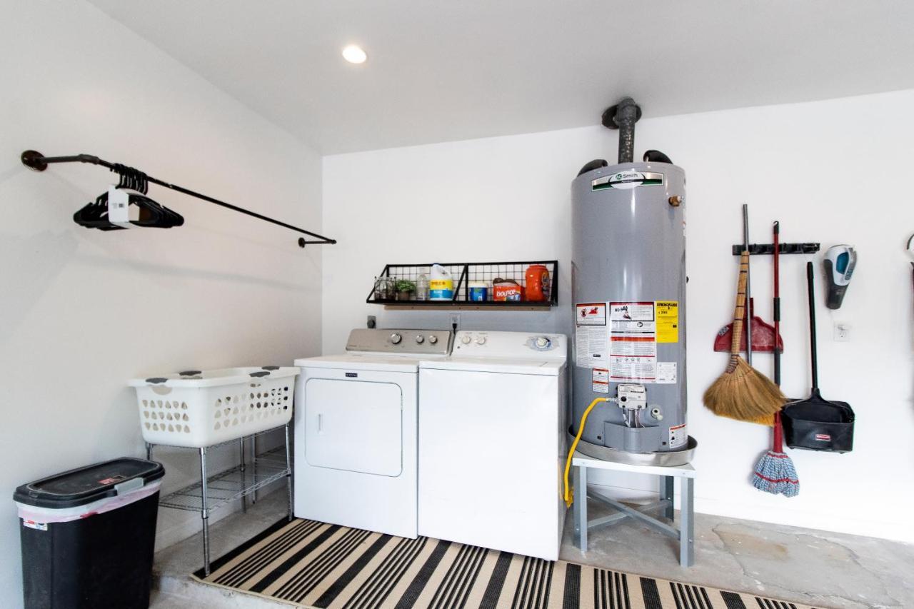 Open Airy Custom Designed Home - 2Kings - Sleeps 14 هيوستن المظهر الخارجي الصورة