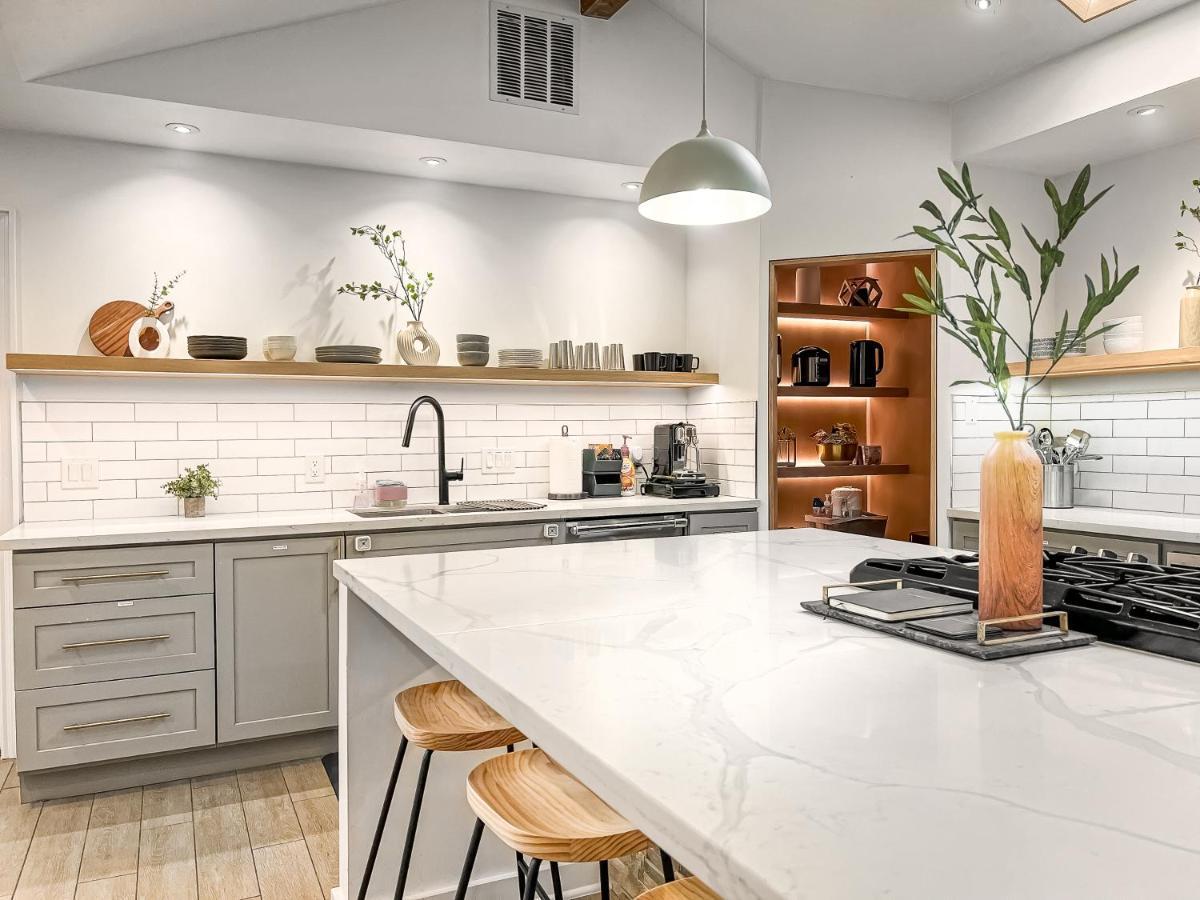 Open Airy Custom Designed Home - 2Kings - Sleeps 14 هيوستن المظهر الخارجي الصورة