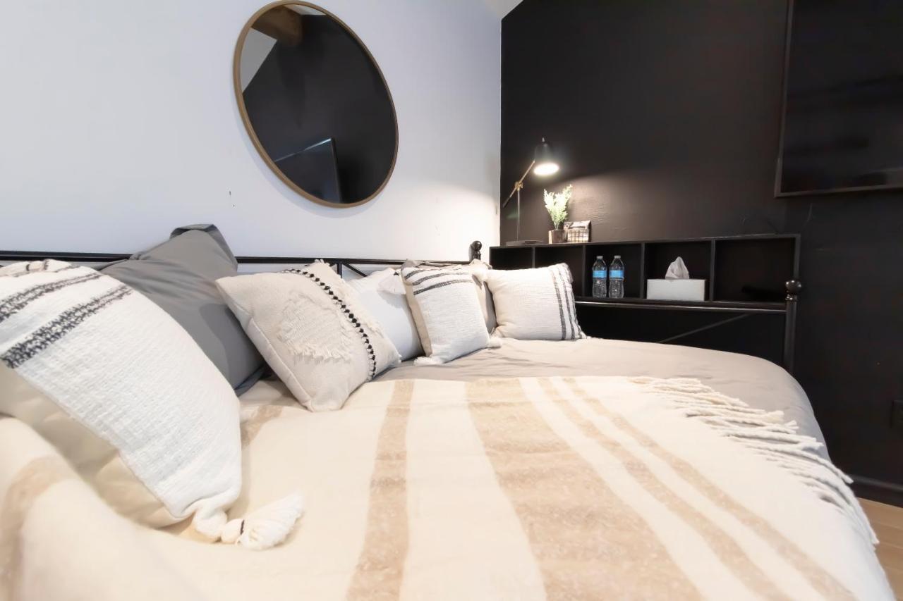 Open Airy Custom Designed Home - 2Kings - Sleeps 14 هيوستن المظهر الخارجي الصورة
